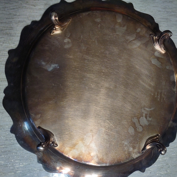 Webster Wilcox Silverplate Footed Joanne Pattern Round Serving Platter 7271 12" - Picture 2 of 4